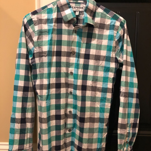 Express Button-Up Shirts - Picture 4 of 4